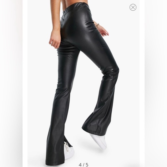 TOPSHOP Black Faux Leather Flare Pants Zipper Retro Goth Women’s Size 6 NEW - Picture 3 of 13